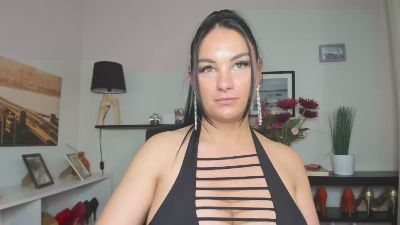 Profile and Statistics for IvyMidnight on Cam4