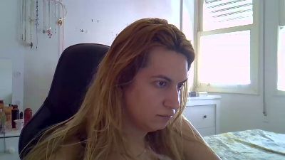 IzaCandy live cam on Cam4