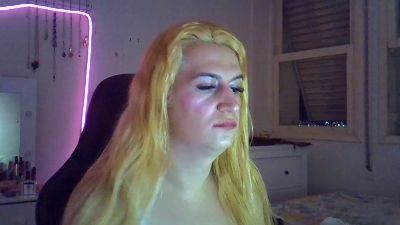 IzaCandy live cam on Cam4