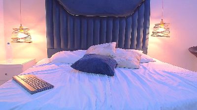 IzanDupond live cam on Cam4