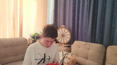 IzettaConedy webcam femeie live din Franța