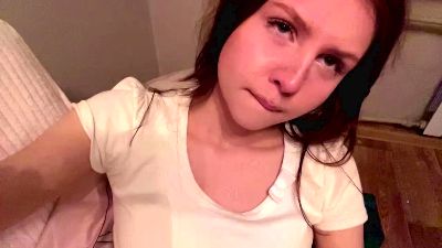 IzolaTonic live cam on Cam4