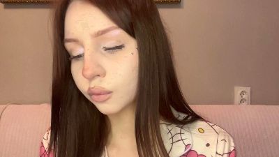 IzolaTonic live cam on Cam4