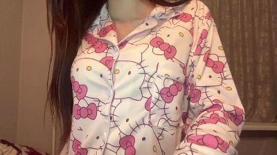 IzolaTonic live cam on Cam4