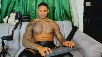 JARED_KUSHH1 live cam on Cam4