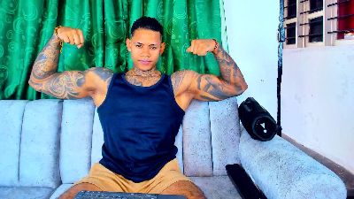 JARED_KUSHH1 live cam on Cam4