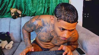 JARED_KUSHH1 live cam on Cam4