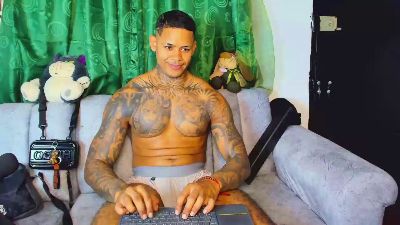JARED_KUSHH1 live cam on Cam4