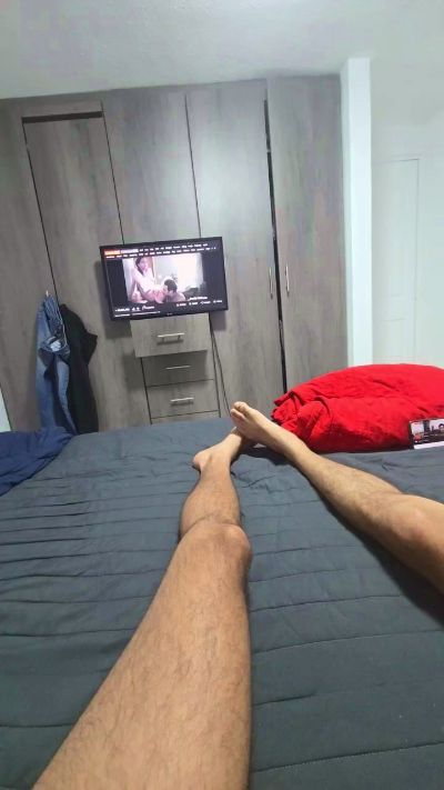 JAVIERAMIREZ232 live cam on Cam4