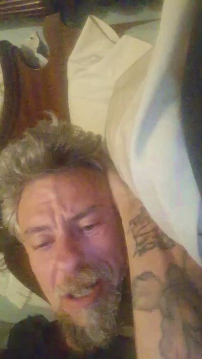JBlaze83 live cam on Cam4