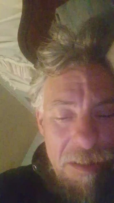 JBlaze83 live cam on Cam4