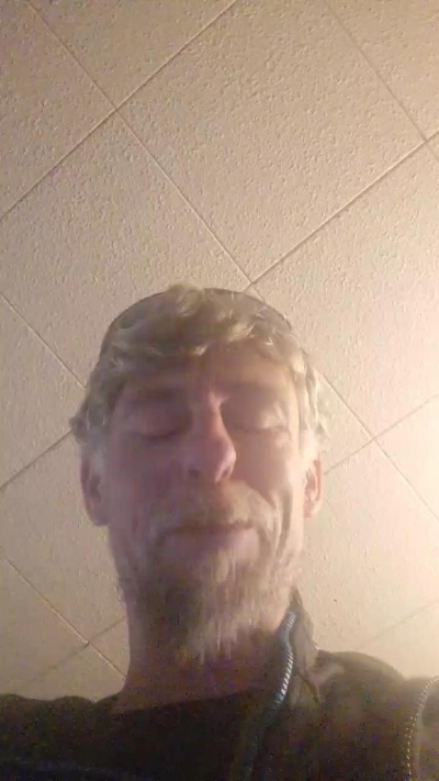 JBlaze83 live cam on Cam4