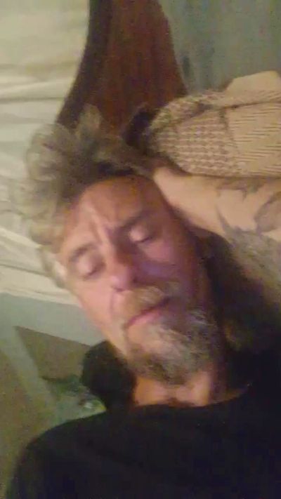 JBlaze83 live cam on Cam4