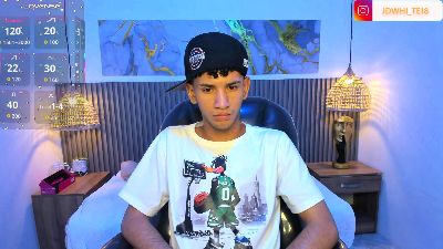 JDWhite18 live cam on Cam4