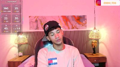 JDWhite18 live cam on Cam4