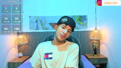 JDWhite18 live cam on Cam4