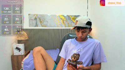 JDWhite18 live cam on Cam4