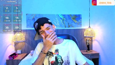 JDWhite18 live cam on Cam4