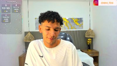 JDWhite18 live cam on Cam4