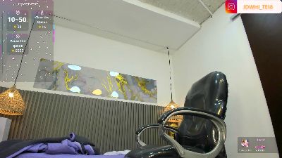 JDWhite18 live cam on Cam4