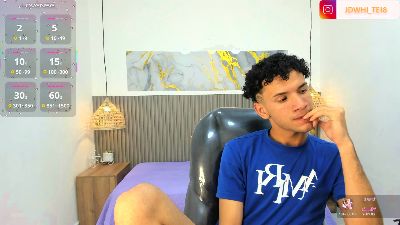 JDWhite18 live cam on Cam4