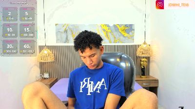 JDWhite18 live cam on Cam4