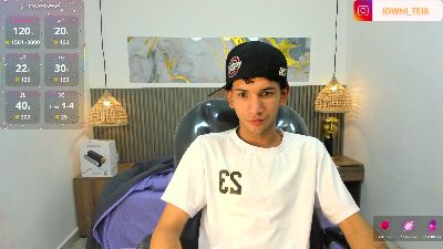 JDWhite18 live cam on Cam4