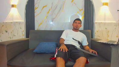 JHON_Blessed live cam on Cam4