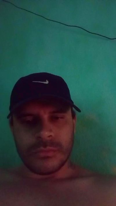 JHoW1994 live cam on Cam4