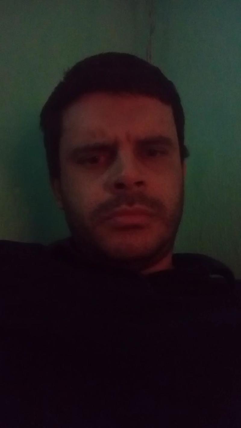 JHoW1994 live cam on Cam4