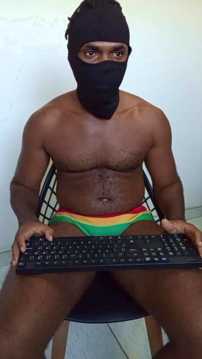 JOAO0486 live cam on Cam4