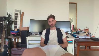 JOEY2604 live cam on Cam4