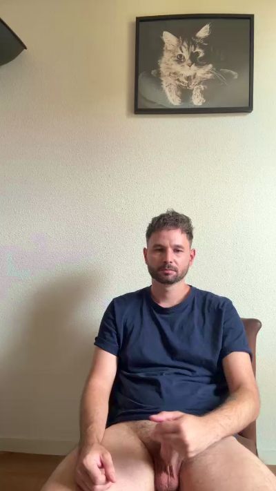 JOEY2604 live cam on Cam4
