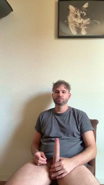JOEY2604 live cam on Cam4
