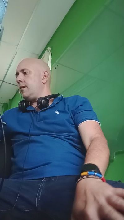 JPcowbow live cam on Cam4