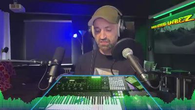 Ja_is_klar36 live cam on Cam4