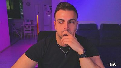 JaceThorne live cam on Cam4