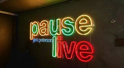 JackPeterson0 live cam on Cam4