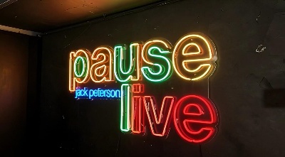 JackPeterson0 live cam on Cam4
