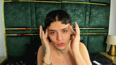 Jackgriffin live cam on Cam4