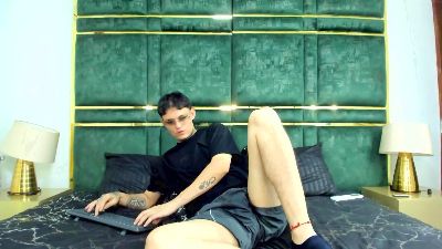 Jackgriffin live cam on Cam4