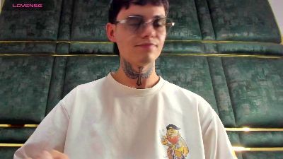 Jackgriffin live cam on Cam4