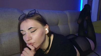 JackiEdgell live cam on Cam4