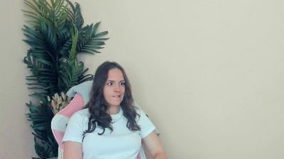 JackieMalo live cam on Cam4