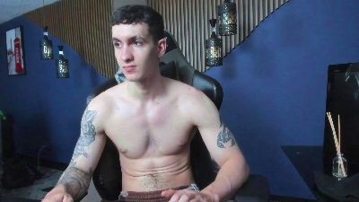 online webcam sex JacksonOlsenn