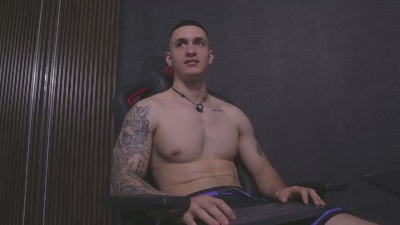 JacksonOlsenn live cam on Cam4