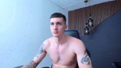 free live cam online JacksonOlsenn