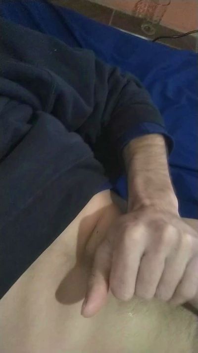 Jacobinho23 live cam on Cam4