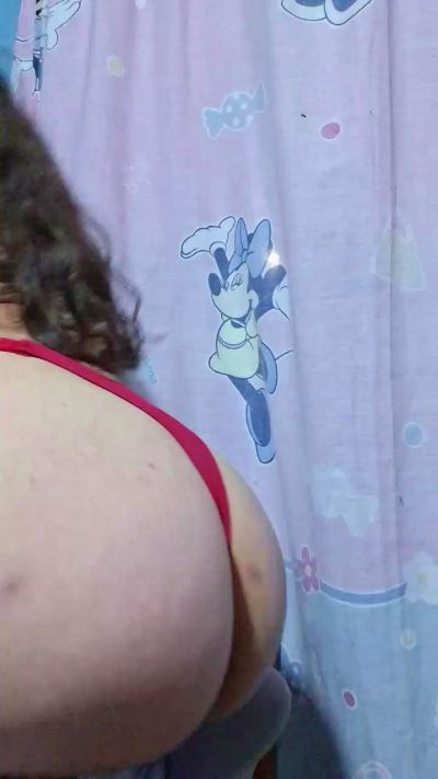 JadeLove live cam on Cam4