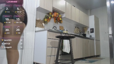 Jade_Mom live cam on Cam4